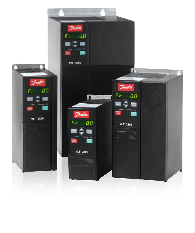 131Z8825 VLT2805PT4B20SBR1DBF00A00C1 0,55KW